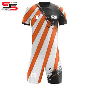Uniformes de fútbol de alta calidad, camisetas de fútbol, venta al por mayor, logotipo personalizable, conjunto de uniforme de fútbol transpirable de dos piezas para hombre - Product Image 1