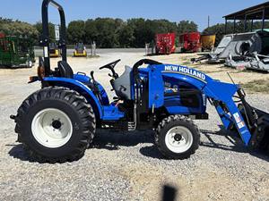 Mini Tractor de Ruedas New Hollandds de 35 HP, 2WD/4WD, Motor Cummins, Tractor Agrícola Usado en Venta - Product Image 3