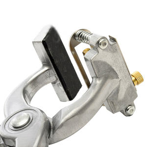 Kit de pinces à tatouer réutilisables, pinces de marquage standard vétérinaire pour animaux d'élevage, tatouages d'oreilles pour animaux de ferme, chèvre, mouton, chien, lapin - Product Image 1