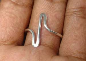 Vente en gros de bijoux battements de cœur en argent bagues vintage en argent hip hop bijoux en argent délicats faits à la main bijoux de mode pour tous - Product Image 2