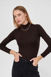 เสื้อคอเต่าแขนยาวผู้หญิง ผ้าถัก สีพื้น ทรงเข้ารูป สวมใส่สบาย ผสมผ้าสแปนเด็กซ์และผ้าฝ้าย ระบายอากาศได้ดี ใส่ได้ทุกฤดู - Product Image 3