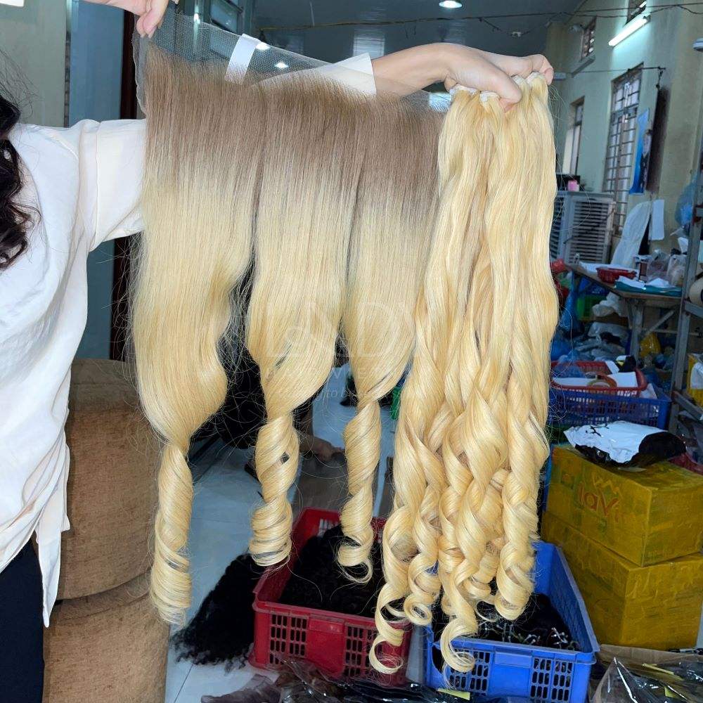 สีบลอนด์