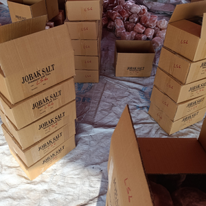 3-4Kg Himalaya Màu Hồng Muối Liếm Khối Cho Ngựa Dê Khoáng Sản Bổ Sung Dây Thân Thiện Với Môi Động Vật Thủ Công Liếm Muối ISO - Product Image 4