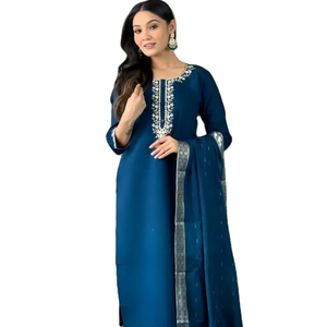 En stock – Nouveauté 2026 : Magnifique ensemble haut et bas en soie Georgette, couleur vive, longueur genou, brodé, infroissable, avec dupatta - Product Image 1