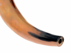 Corne musicale polie Viking faite à la main Décoration de Noël traditionnelle et récipient à boire - Product Image 2