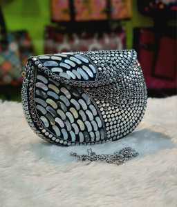 Vintage deslumbrante brillante cadena Sling moda Metal lujo bolso de mano monederos cena bolso noche embrague bolsos para mujer - Product Image 5