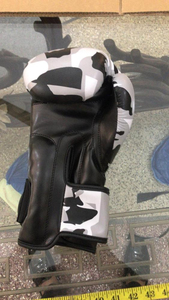 Vente en gros respirant Shemax 2025 Gants de boxe en cuir PU imprimés de qualité supérieure - Product Image 2