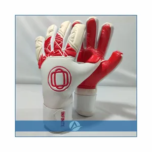 Rip-Tab Strap Soccer Goalkeeper Gloves with Extra Finger Protection and Wrist Fastening Practice Goalkeeper Sports Gloves