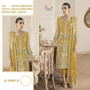 Dernière tenue de créateur Evergreen, best-seller, costume Salwar en organza avec dupatta, broderie lourde, fabrication en Inde - Product Image 3