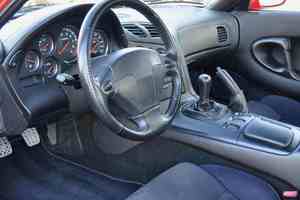 Boîte de vitesses automatique RX-7 2024 4x4 Sièges en cuir Faible kilométrage Aucun problème mécanique Prêt à rouler - Product Image 5