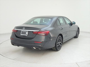 Voiture d'occasion Mercedes-Benz Classe E E 350 modèle 2023 - Product Image 3