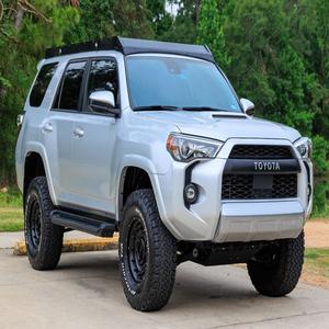 โตโยต้า 4Runner TRD Off-Road ปี 2023 เครื่องยนต์ V6 ขับเคลื่อน 4 ล้อ พร้อมระบบล็อคเฟืองท้าย และชุดแต่งออฟโรด - Product Image 1