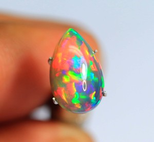 อัญมณีโอปอลทรงหลังเบี้ยของชาวเอธิโอเปียอัญมณีโอปอลทรงหลวมสวยงามขัดอย่างดีพลอยโอปอลเอธิโอเปียหลายสีฉูดฉาด - Product Image 1