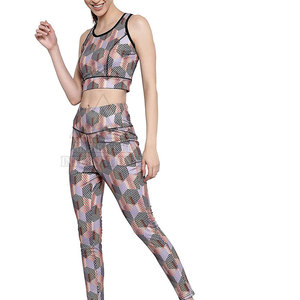 Último diseño hecho a medida mujeres Yoga conjunto sin costuras transpirable gran oferta ropa informal mujeres Yoga conjunto - Product Image 3