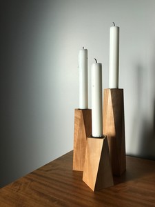 Candelabro de Madera Natural de Alta Calidad con Grabado en Relieve para Velas de Té, Decoración del Hogar y Bodas - Product Image 3