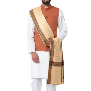 Mantón de hombre de alta calidad al mejor precio barato logotipo personalizado nuevo estampado de moda para el invierno bufanda tradicional más vendida - Product Image 4