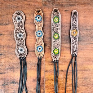 Pulsera de cuero genuino de grano completo de calidad superior Western Tooled Leather Turquoise Floral Cuff Custom Cowhide Women Wristband - Product Image 5