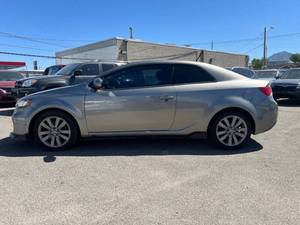 Precio bajo, Kia Forte Koup SX 2012, auto usado en venta - Product Image 3