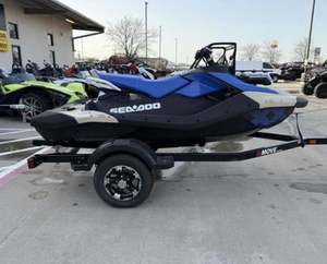 Sea-Doo Spark 2025 de Alta Calidad 100% Confiable para 3 Personas, Rotax 900 ACE - 90 CONV con IBR - Product Image 3