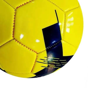 Balones de Fútbol de Alta Calidad con Logotipo Deportivo, Material de Cuero, Impresión Personalizada, Servicio OEM - Product Image 2