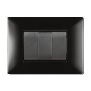 Placca Life Q Modello Living Nero 7 Posti - Product Image 1