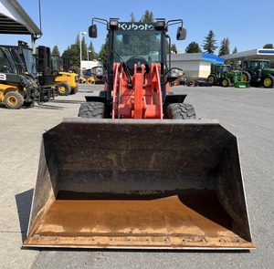 2017 pour Kubota R530 chargeur sur pneus compact tracteur agricole efficace avec 4x4 construit pour durer avec des composants de base pompe et moteur - Product Image 5