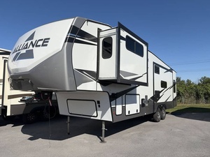 Nuevo Alli-an-ce Ave-nue 32RLS 2022 IMPECABLE - Product Image 2
