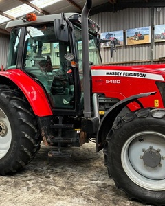 รถแทรกเตอร์การเกษตร Massey Ferguson 5480 100 แรงม้า ขับเคลื่อน 4 ล้อ เครื่องยนต์ดีเซลเทอร์โบ พร้อม PTO และชุดอุปกรณ์ 3 จุด - Product Image 1