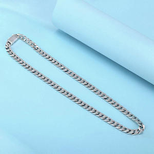 Cadena Cubana Clásica de Plata Esterlina 925 Chapada en Oro Miami, Collar Hip Hop para Hombre con Diamante Cultivado en Laboratorio - Product Image 5