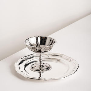 Bol en métal design pour servir des collations, des fruits, des salades, idéal pour la maison, l'hôtel, le restaurant, la table à manger - Product Image 5