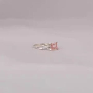 Bague de fiançailles en diamant de laboratoire taillé en émeraude rose 2.35 CT certifié en serti solitaire en or massif 14KT pour filles - Product Image 5