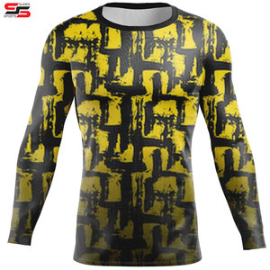 Protector de sarpullido para hombre ligero al por mayor a la venta, protector de sarpullido transpirable hecho en poliéster para hombre - Product Image 5