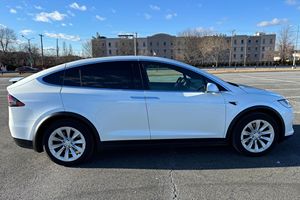 TESLA MODEL X LONG RANGE PLUS 2020 USADO, VOLANTE A LA IZQUIERDA/DERECHA - Product Image 3