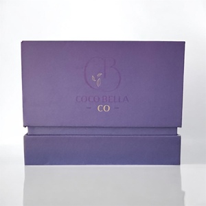 Vela de Soja Orgánica 100% Hecha a Mano con Aroma a Gardenia y Tuberosa, Duración de 40-60 Horas - Product Image 1