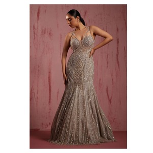 Robes perlées à la main de luxe à la demande pour mariages Tapis rouge et événements de gala disponibles au prix d'exportation de l'Inde - Product Image 2