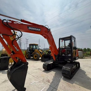Excavadora Usada Doosan DH55 de Corea, Duradera, con Pulgar Hidráulico, Excavadora Doosan DH55 de Segunda Mano en Venta - Product Image 1