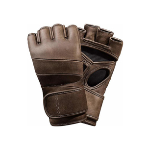 Gants de boxe d'entraînement en plein air en cuir PU de haute qualité MMA Sparring Grappling Gants de combat pour les arts martiaux et la boxe pour les hommes - Product Image 2