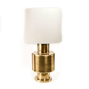 Ensemble de 3 bougeoirs à pilier de forme ronde avec finition antique et design en relief, style unique, décoration de table - Product Image 6