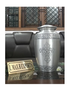 Urna de aluminio de la mejor calidad hecha a mano para cenizas de adultos Suministros funerarios conmemorativos únicos Uso de cremación - Product Image 5