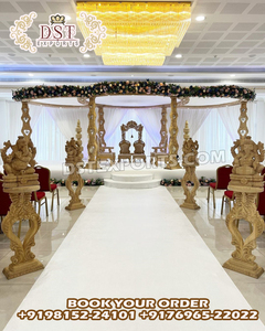 Mandap en bois classique pour événements de mariage, aspect doré, Mandap de mariage prestigieux, pour événements au Massachusetts, États-Unis - Product Image 4
