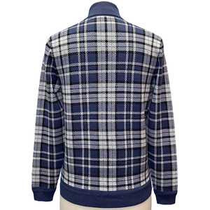 Pull-over en laine mérinos tricoté à carreaux pour homme, col inversé, manches longues, respirant et anti-plis, idéal pour l'hiver et la mode. - Product Image 2