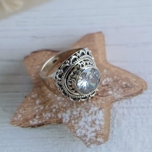 แหวนเนปาลทำด้วยมือ925เพทายธรรมชาติแหวน nepali ขายส่งจำนวนมาก - Product Image 1