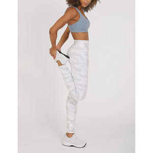 Nouveau design OEM Collants personnalisés Leggings pour femmes Fournisseur de yoga et de salle de sport Leggings légers sans couture - Product Image 3