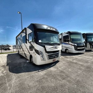Vendedor Verificado de T-h-o-r A-c-e 32.3 Usado del 2021, Listo para Viajar - Product Image 1