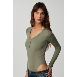 GRIMELANGE Blusa-Bodysuit de Manga Larga con Botones a Presión y Cuello en V para Mujer - Product Image 1