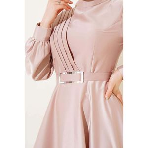 Robe plissée croisée en satin Beige - Product Image 4