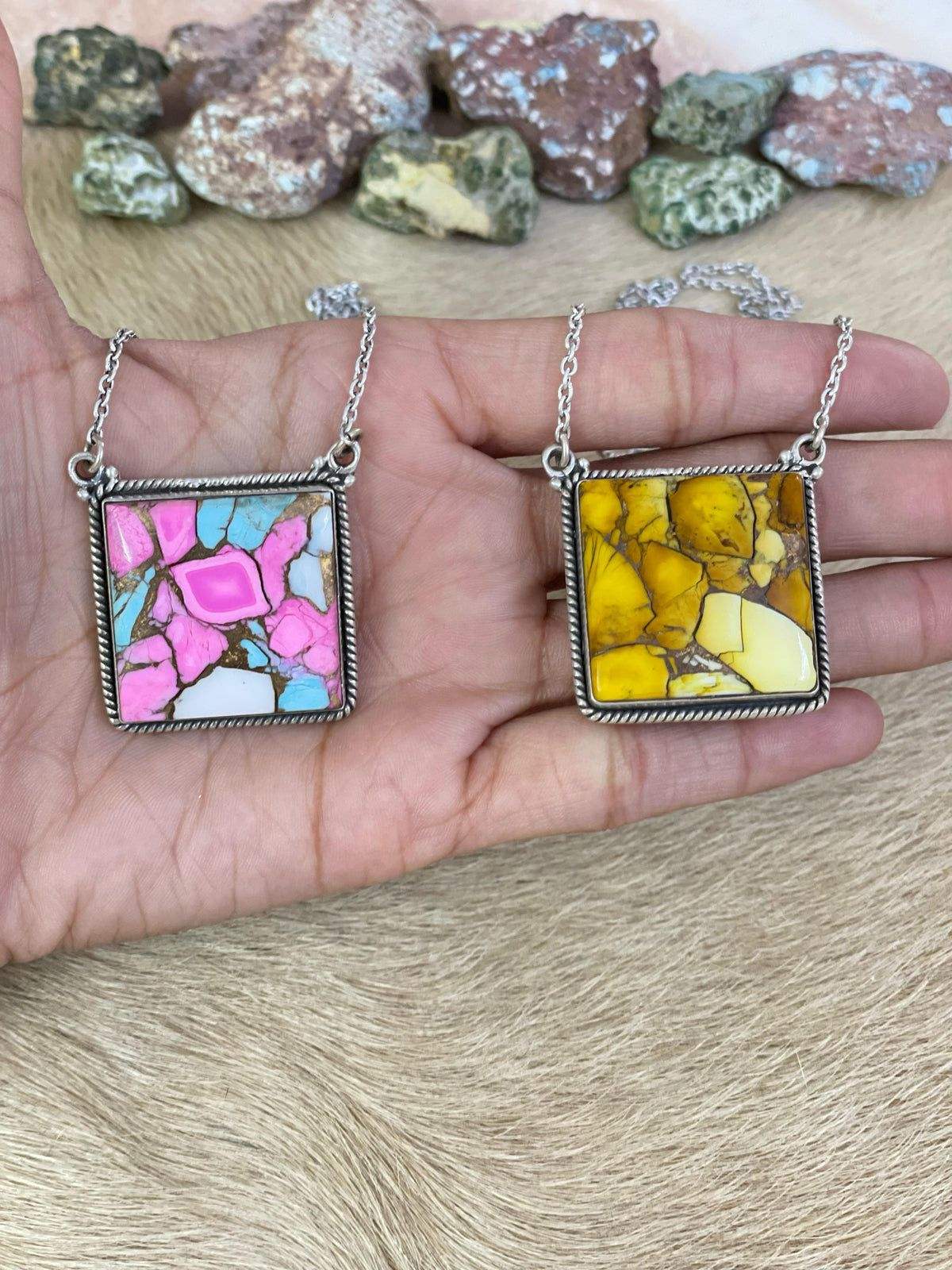 ในภาพเดียวกัน