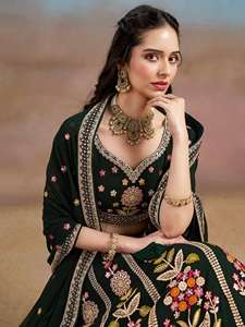 Prêt à Porter Cousu Lehenga Choli Vêtement de Mariage Indien pour Femme avec Dupatta - Product Image 5
