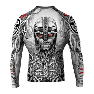 Rashguard unisexe personnalisé sublimé anti-UV UPF 50+ à séchage rapide avec design couleur intégrale pour MMA, surf et entraînement - Product Image 4