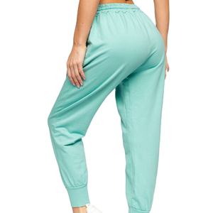 Pantalones de chándal de forro polar personalizados OEM para mujer, estilo casual, oversize, tipo cargo, para invierno, para correr, con frente plano - Product Image 3